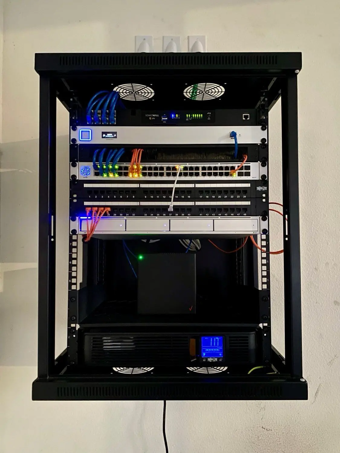 Structured low-voltage network rack